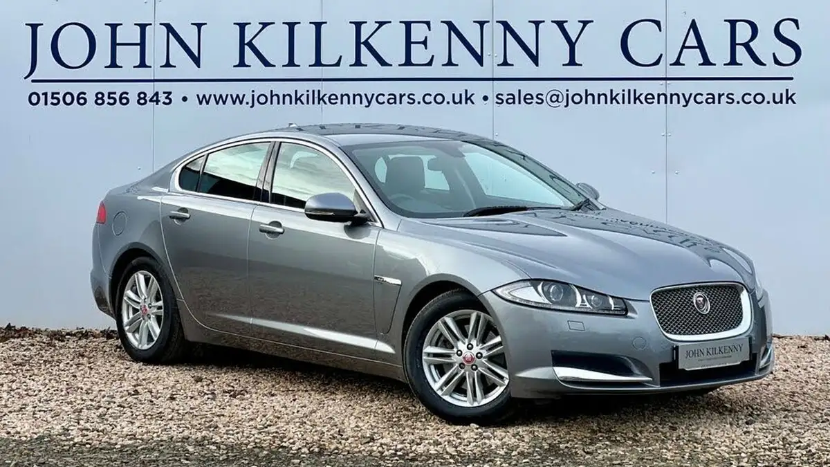 2015-jaguar-xf-22td-luxury-200ps-saloon-4d-big-0
