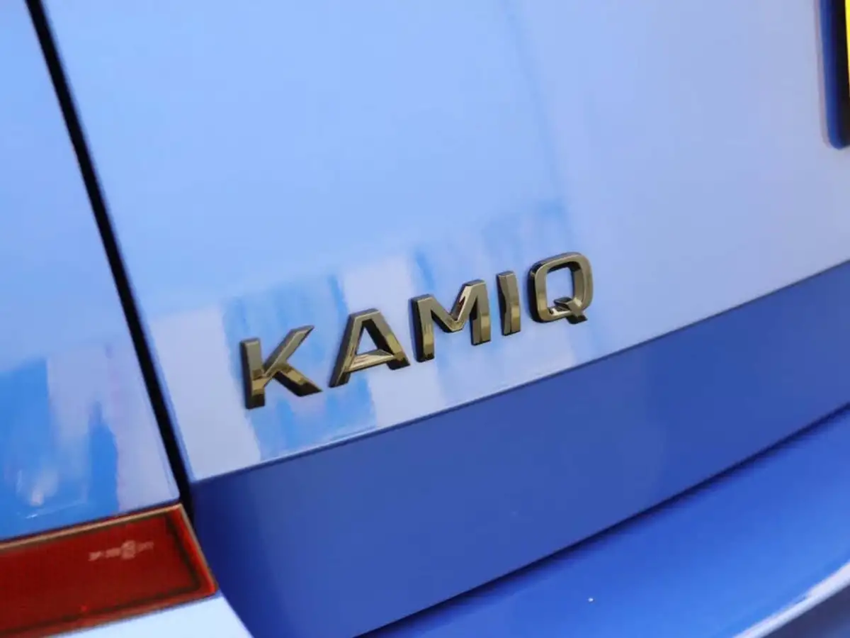 2021-skoda-kamiq-15-tsi-monte-carlo-dsg-big-42