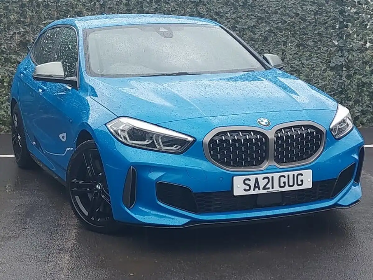 2021-bmw-1-series-20-m135i-xdrive-big-0