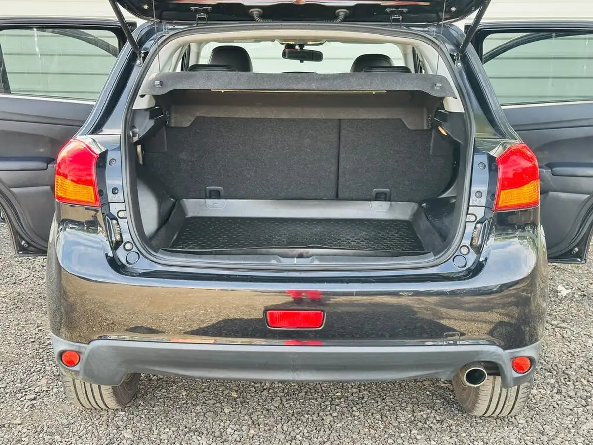 2015-mitsubishi-asx-18td-4-big-30