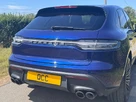 2023-porsche-macan-20-small-26