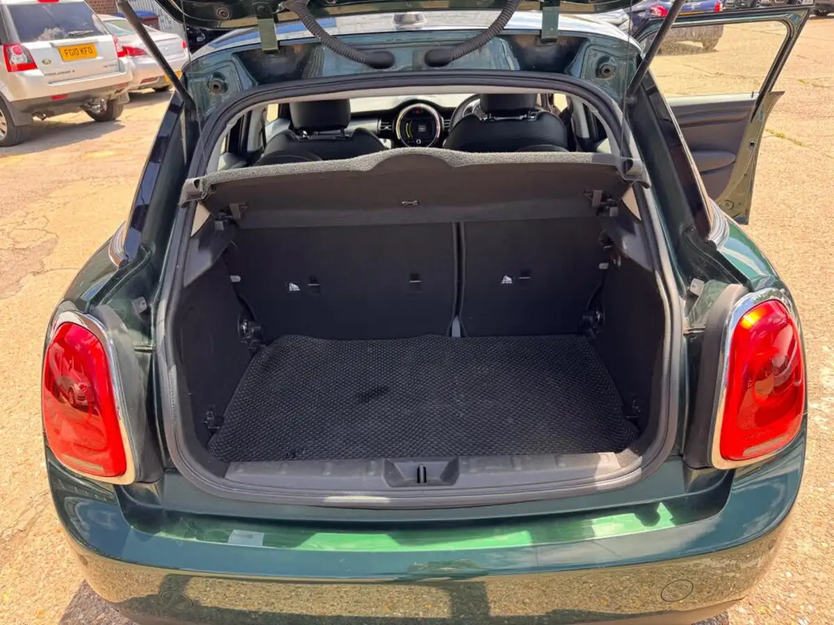 2016-mini-cooper-15-cooper-ss-hatchback-5d-auto-big-15