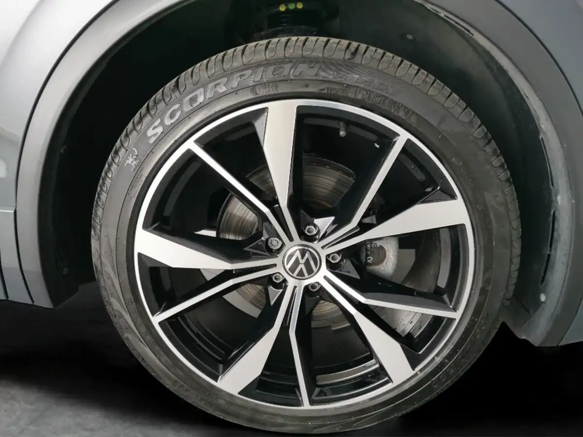 2021-volkswagen-tiguan-15-tsi-r-line-big-32