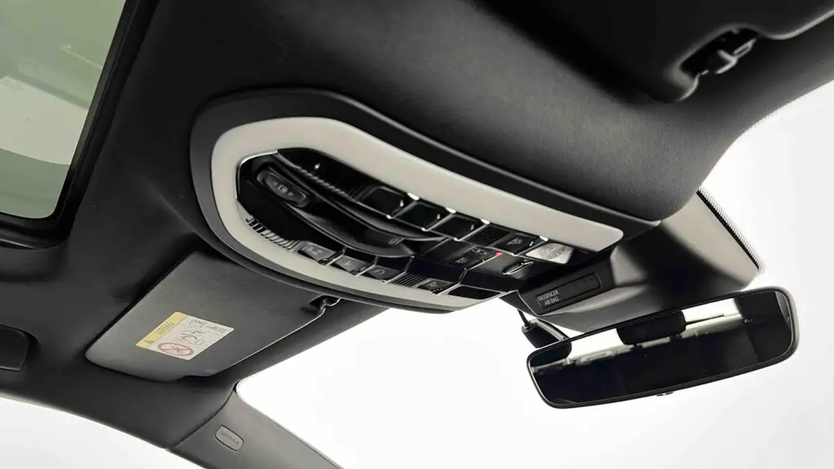 2020-porsche-macan-30-v6-s-big-35
