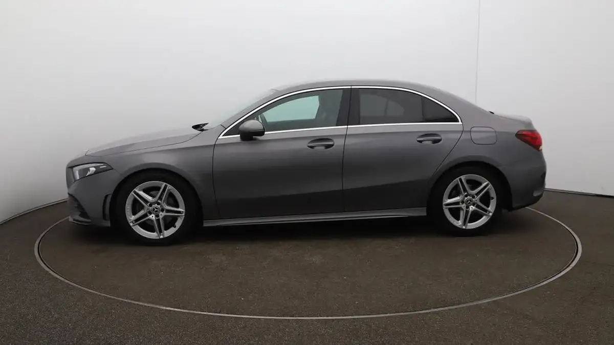 2020-mercedes-benz-a-class-13-a200-amg-line-saloon-4d-7g-dct-big-56