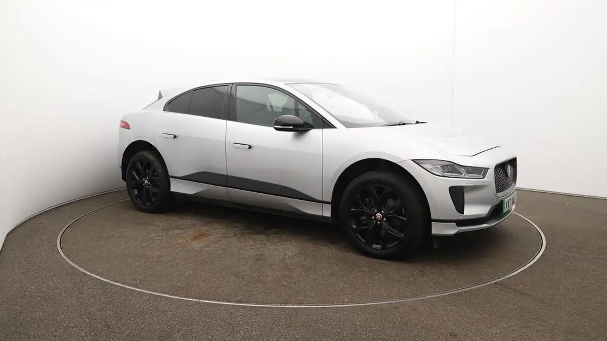 2022-jaguar-i-pace-ev400-hse-black-big-47