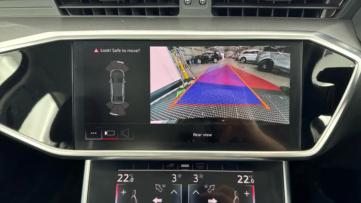 2020-audi-a6-saloon-20-50-tfsi-e-sport-big-17