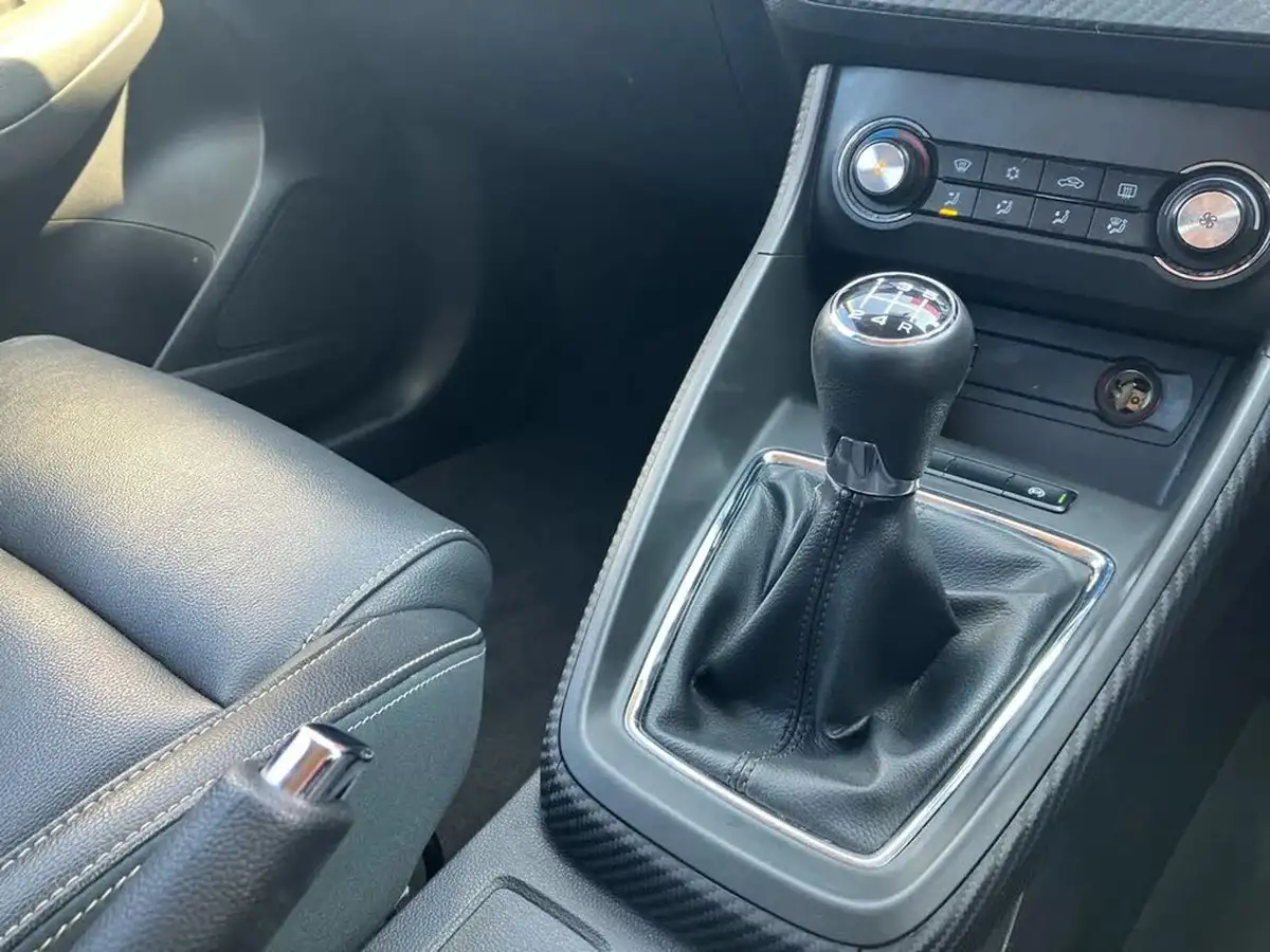 2018-mg-zs-suv-15-vti-tech-exclusive-big-19