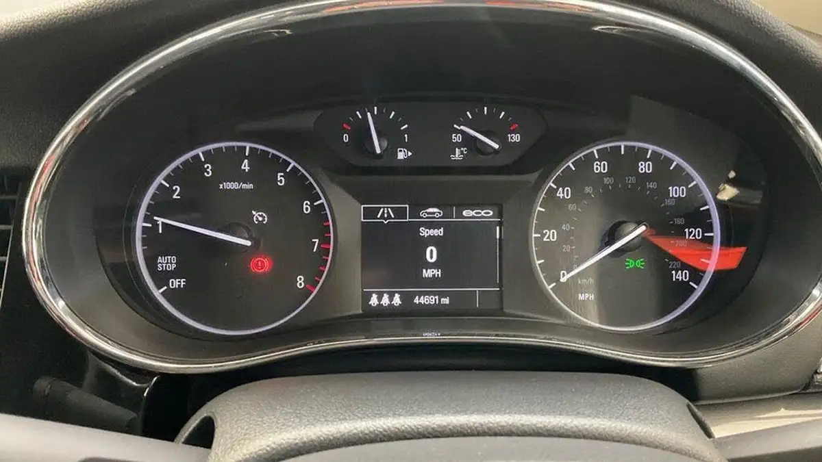 2017-vauxhall-mokka-x-14i-16v-turbo-elite-140ps-ss-1364cc-big-12