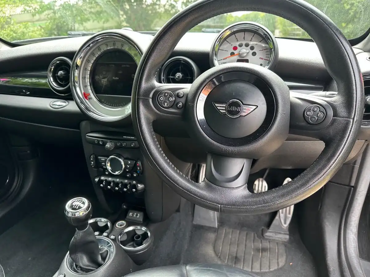 2013-mini-coupe-16-cooper-s-184bhp-big-18