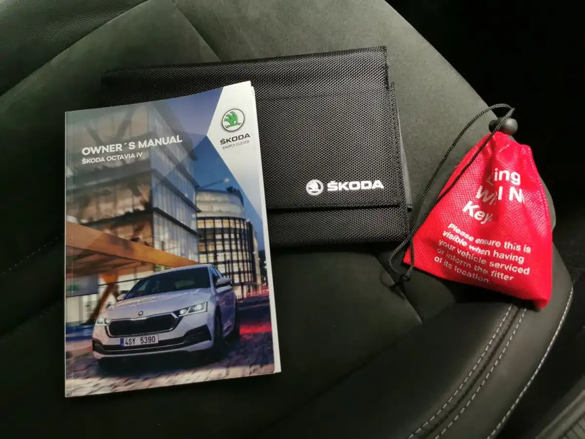 2021-skoda-octavia-14-tsi-se-l-estate-big-35
