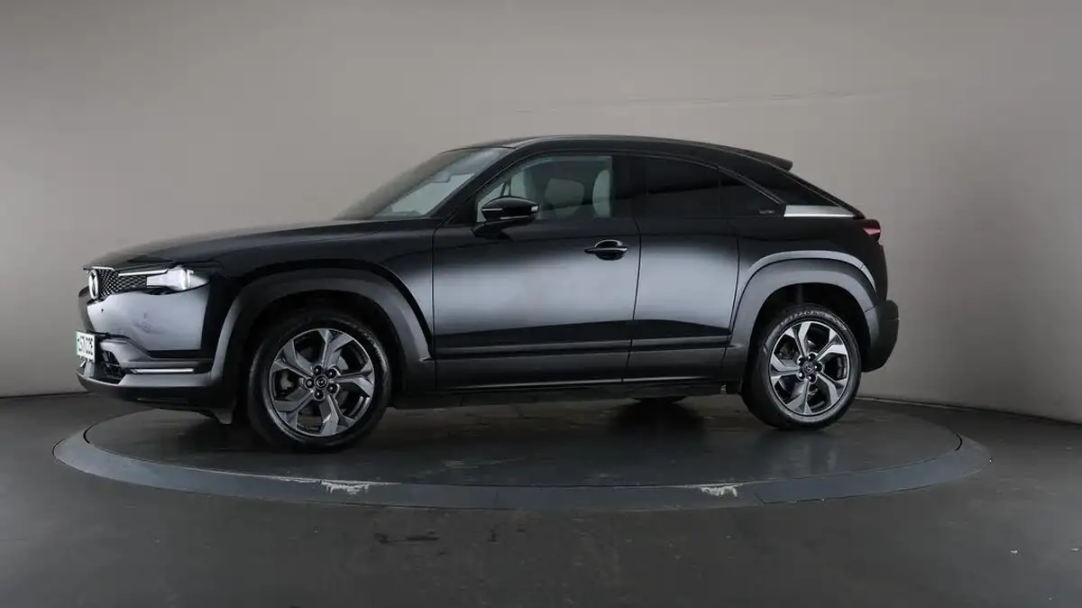 2021-mazda-mx-30-e-sport-lux-big-26