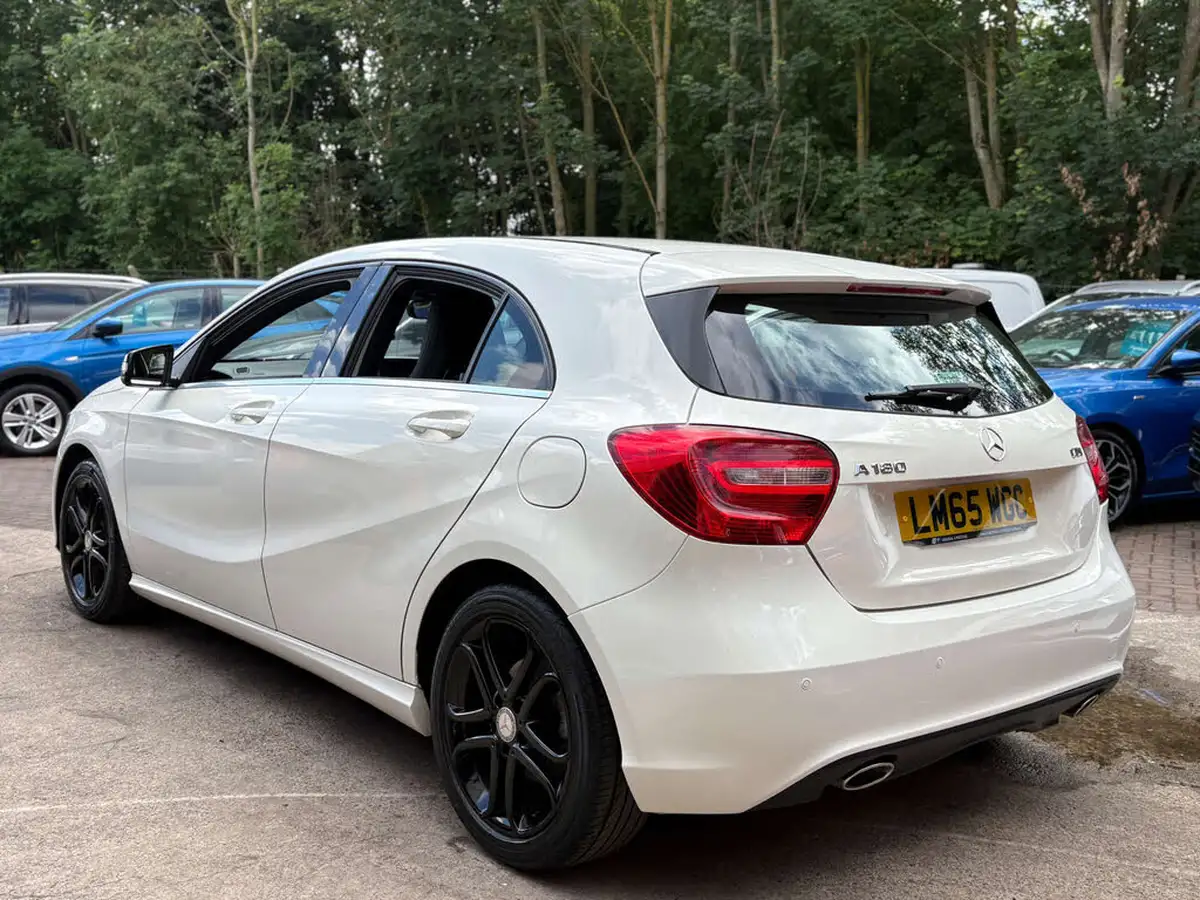 2015-mercedes-benz-a-class-15-cdi-a180-sport-109ps-big-12