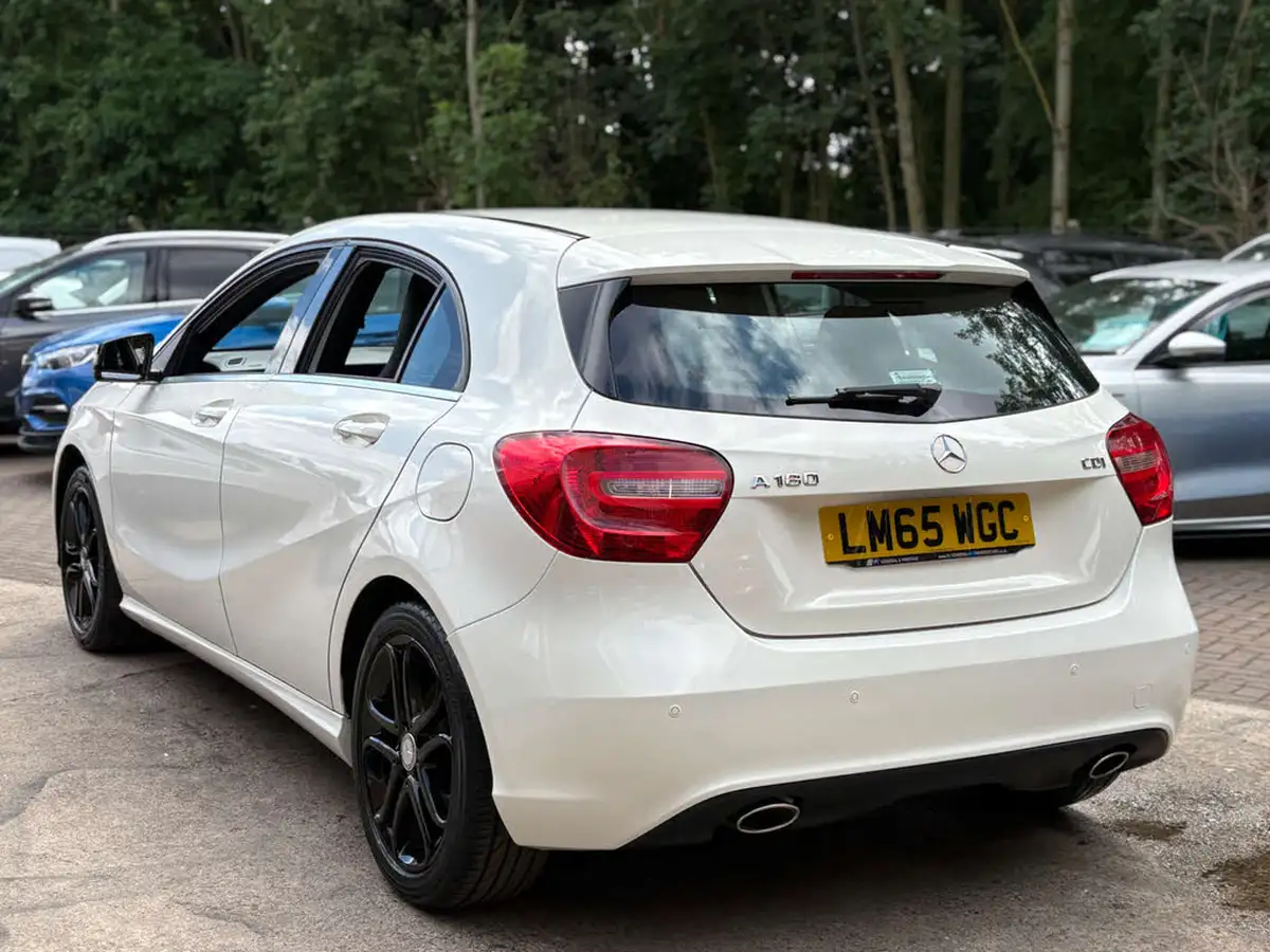 2015-mercedes-benz-a-class-15-cdi-a180-sport-109ps-big-16