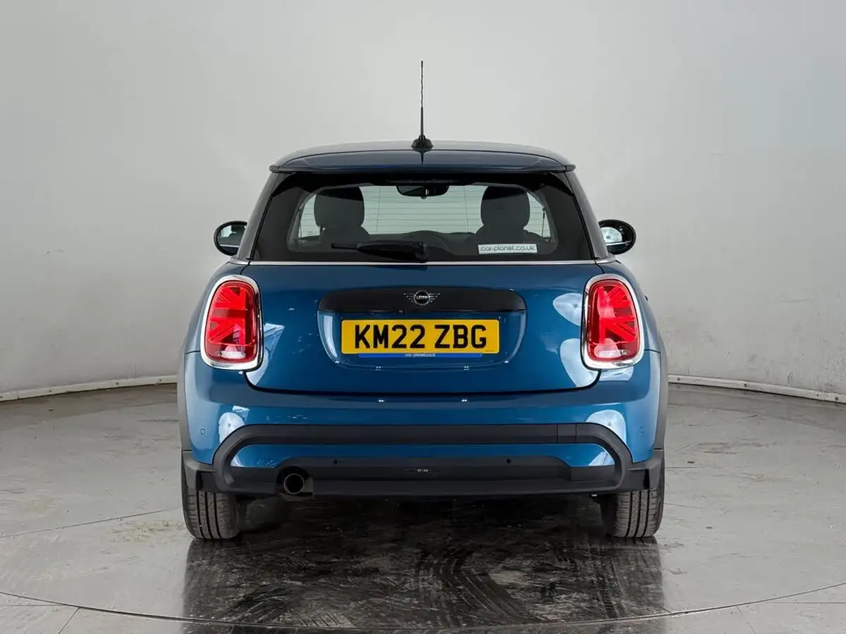 2022-mini-cooper-15-one-classic-3d-auto-big-8