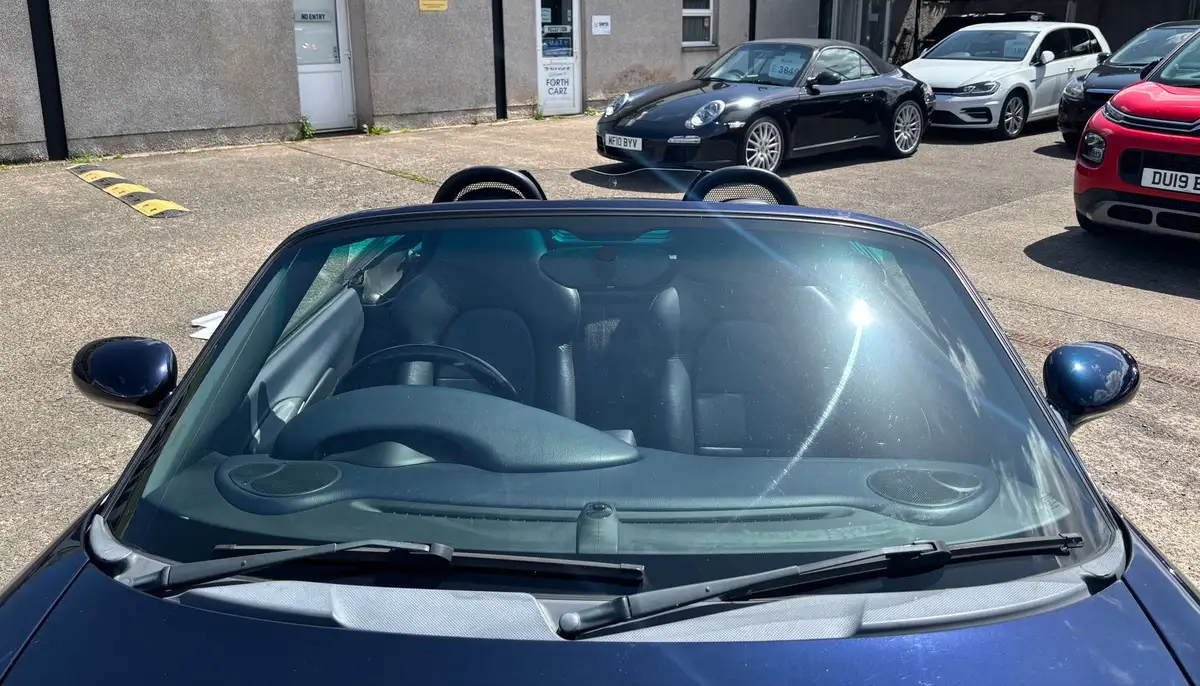 2004-porsche-boxster-27-big-10