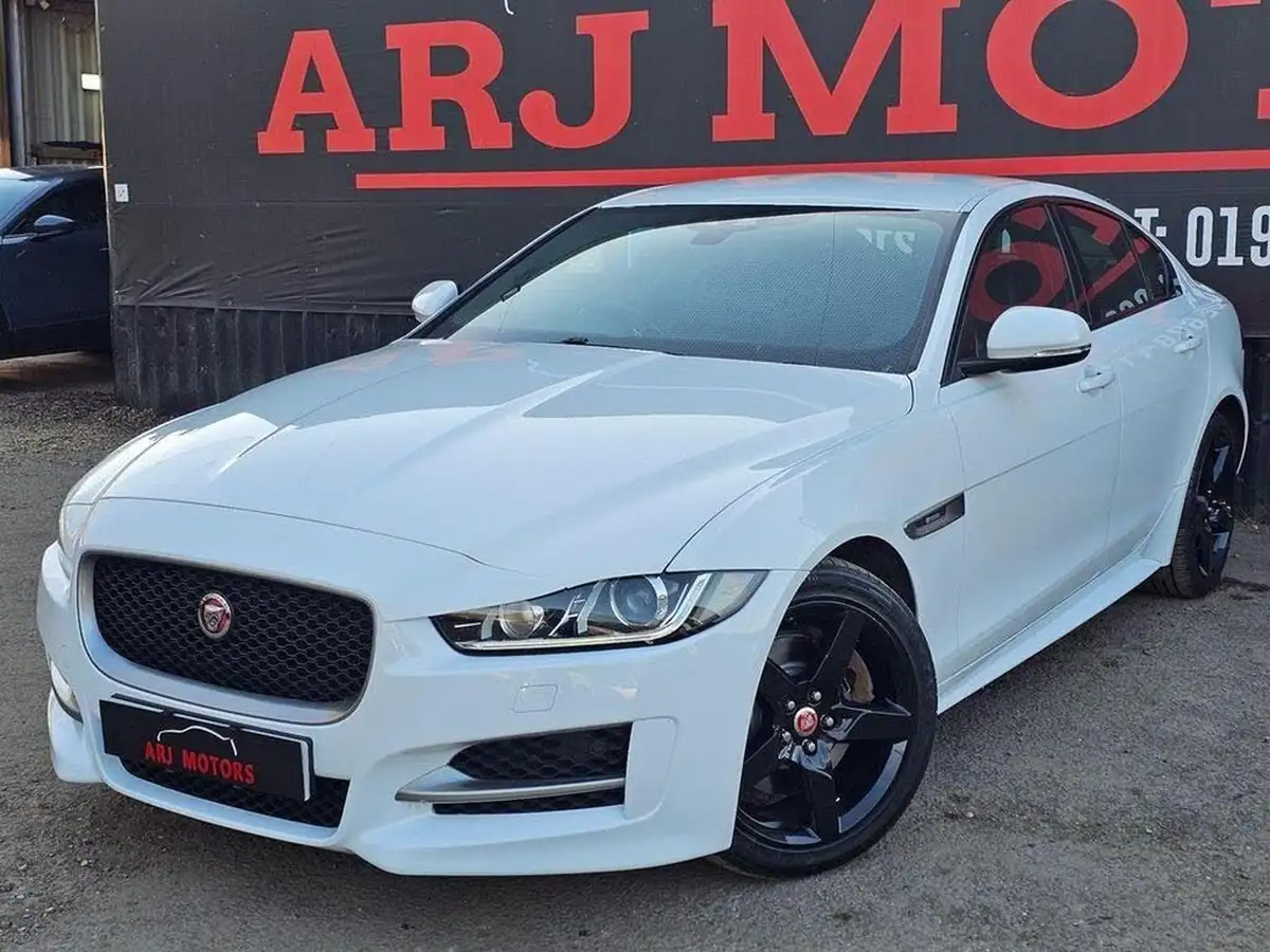 2018-jaguar-xe-20i-r-sport-200ps-1997cc-big-28