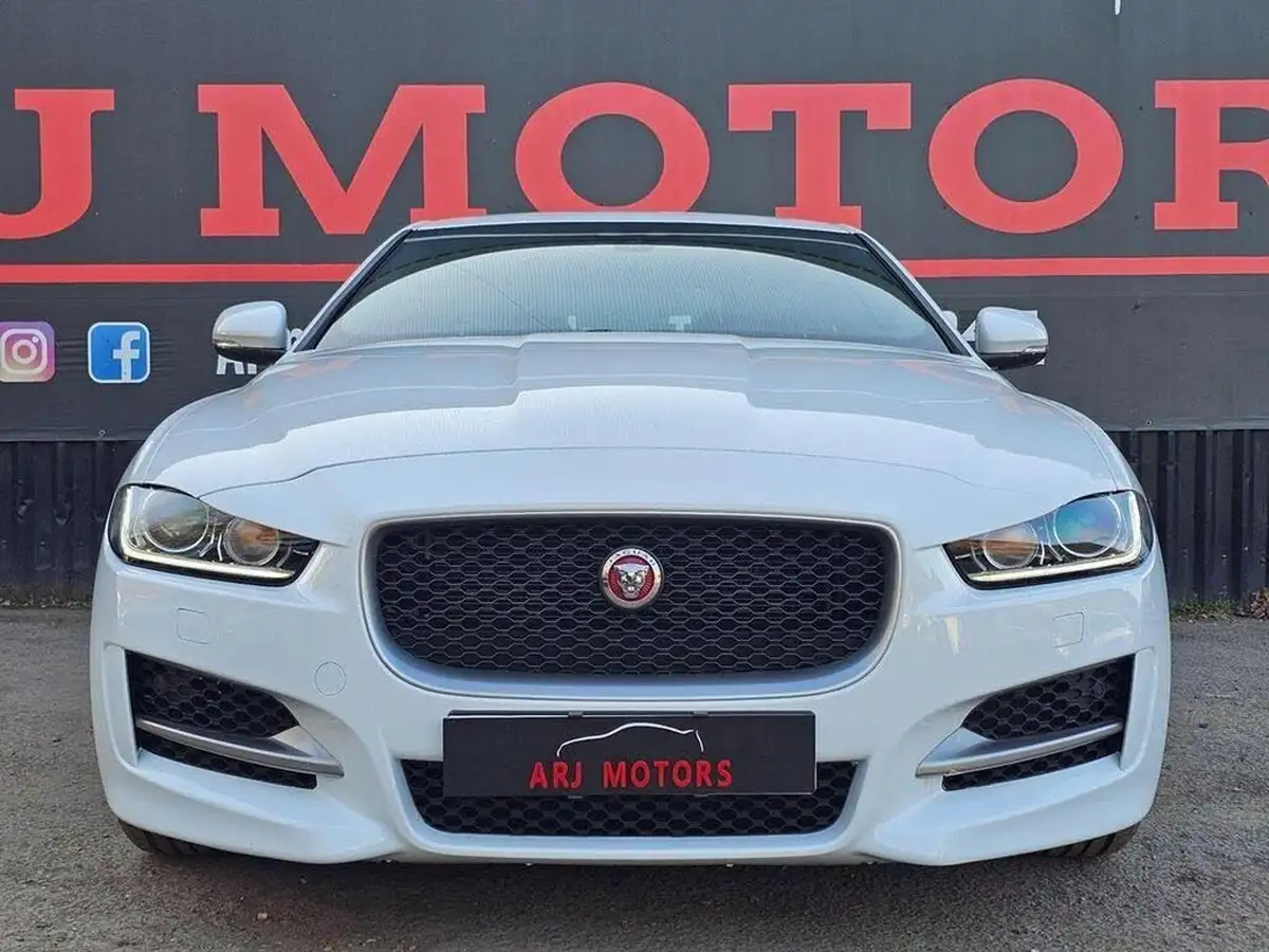 2018-jaguar-xe-20i-r-sport-200ps-1997cc-big-4