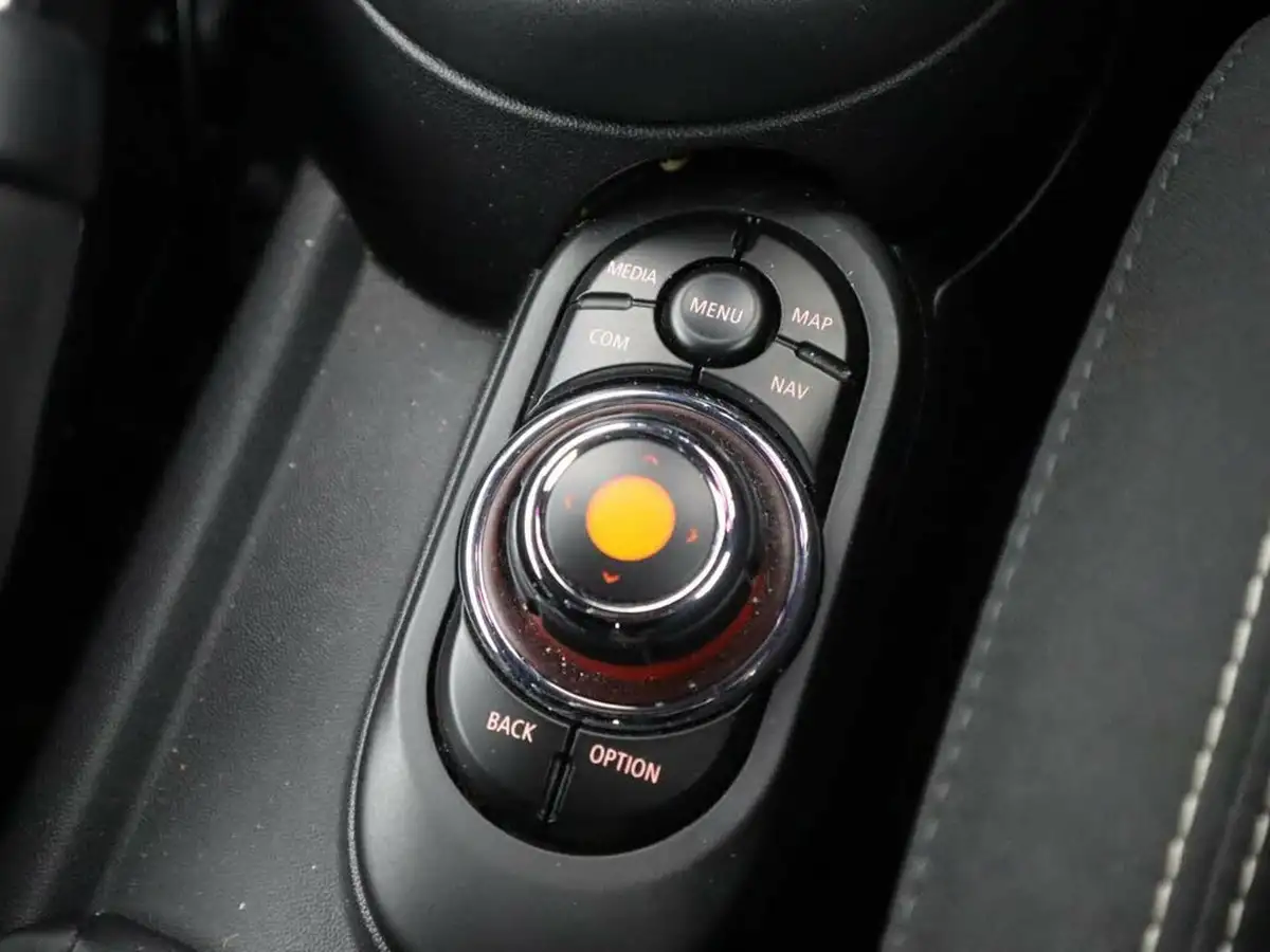 2019-mini-cooper-15-cooper-sport-hatchback-3d-big-30