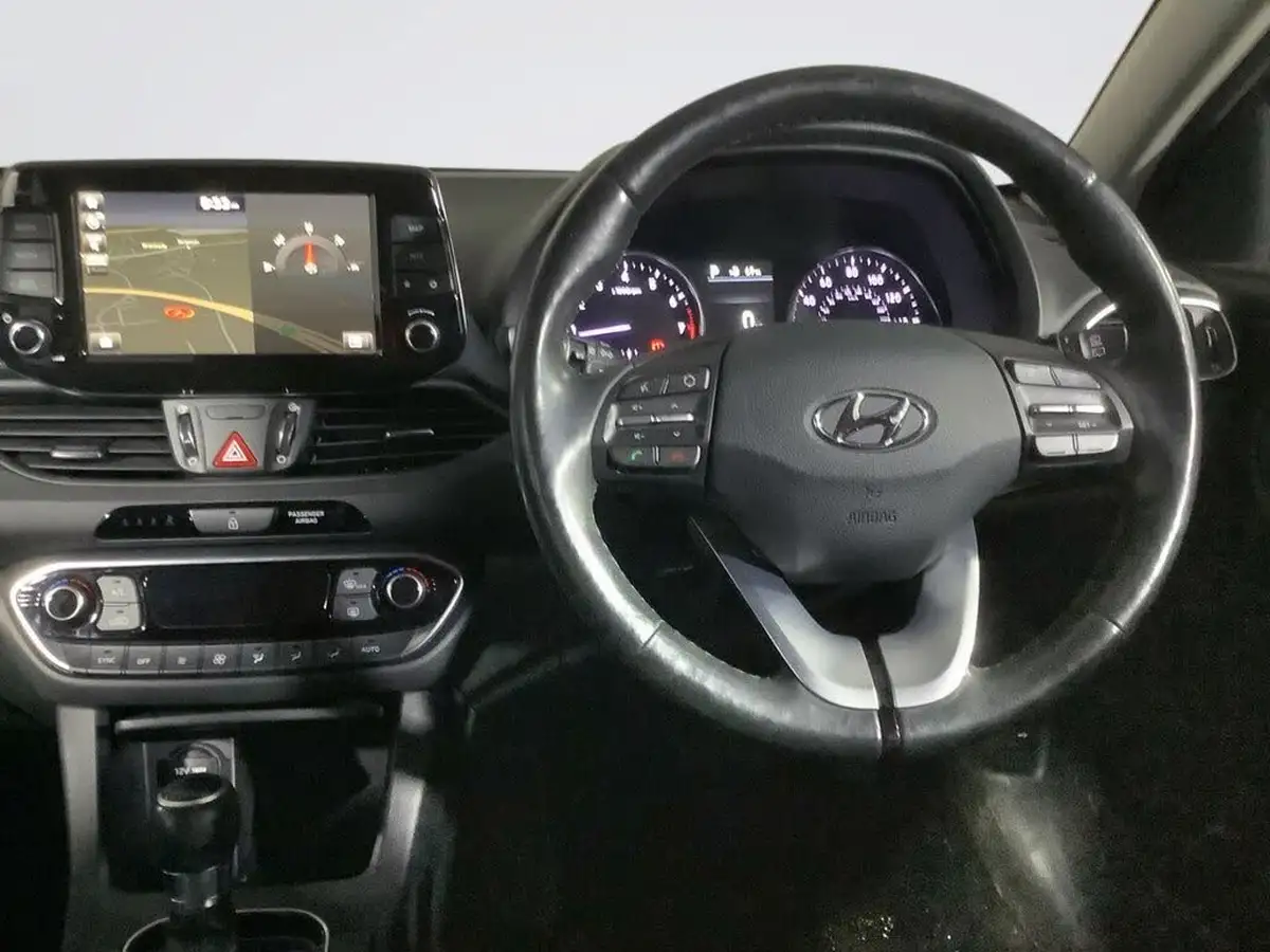 2019-hyundai-i30-14-t-gdi-premium-se-hatchback-dct-big-15