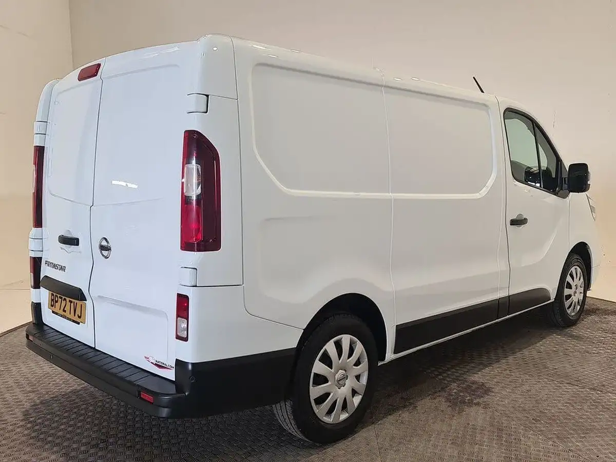 2023-nissan-primastar-20dci-acenta-28-l1h1-110pseu6d-big-27