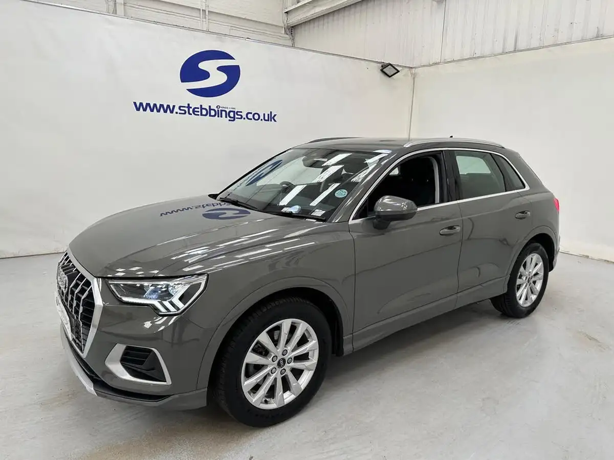 2021-audi-q3-15-35-tfsi-sport-cod-station-wagon-s-tronic-big-3