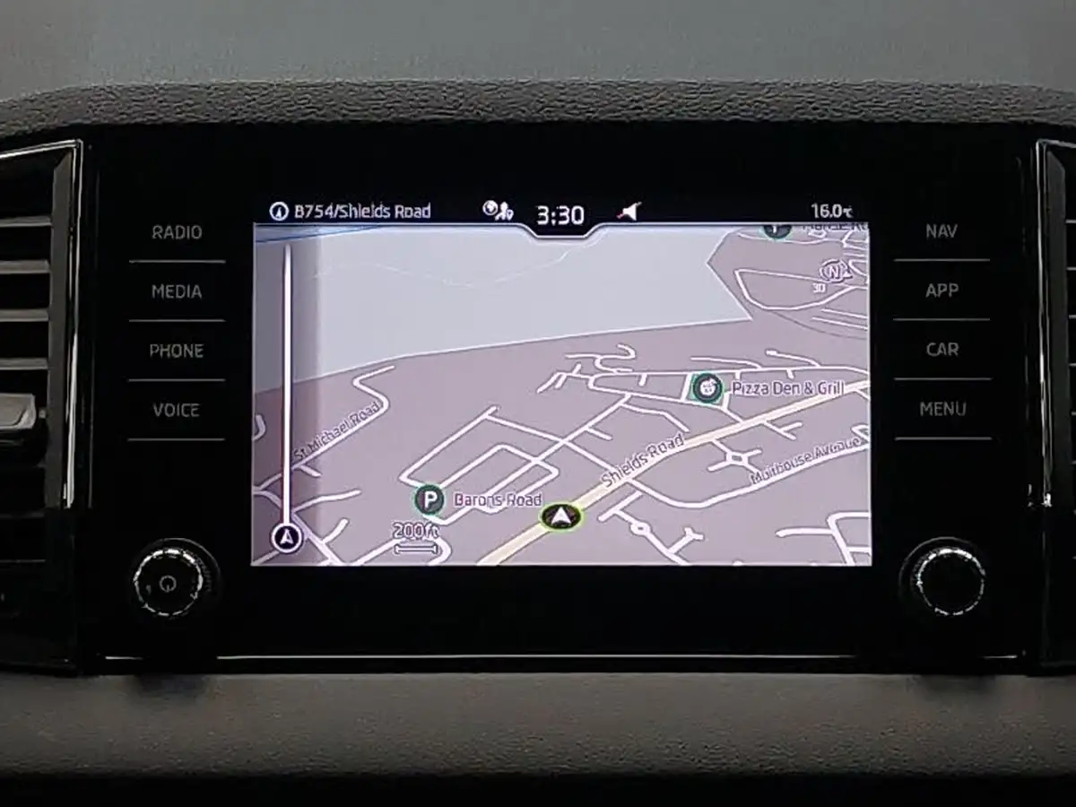 2023-skoda-karoq-15-tsi-se-drive-dsg-big-10