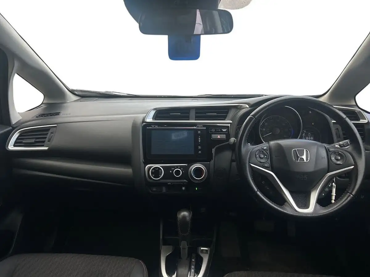 2018-honda-jazz-15-i-vtec-sport-cvt-big-7
