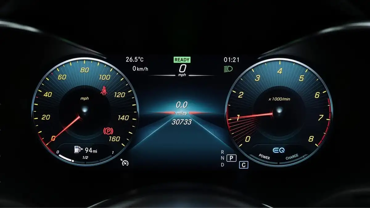 2020-mercedes-benz-c-class-15-c200-amg-line-premiumss-coupe-2d-big-10