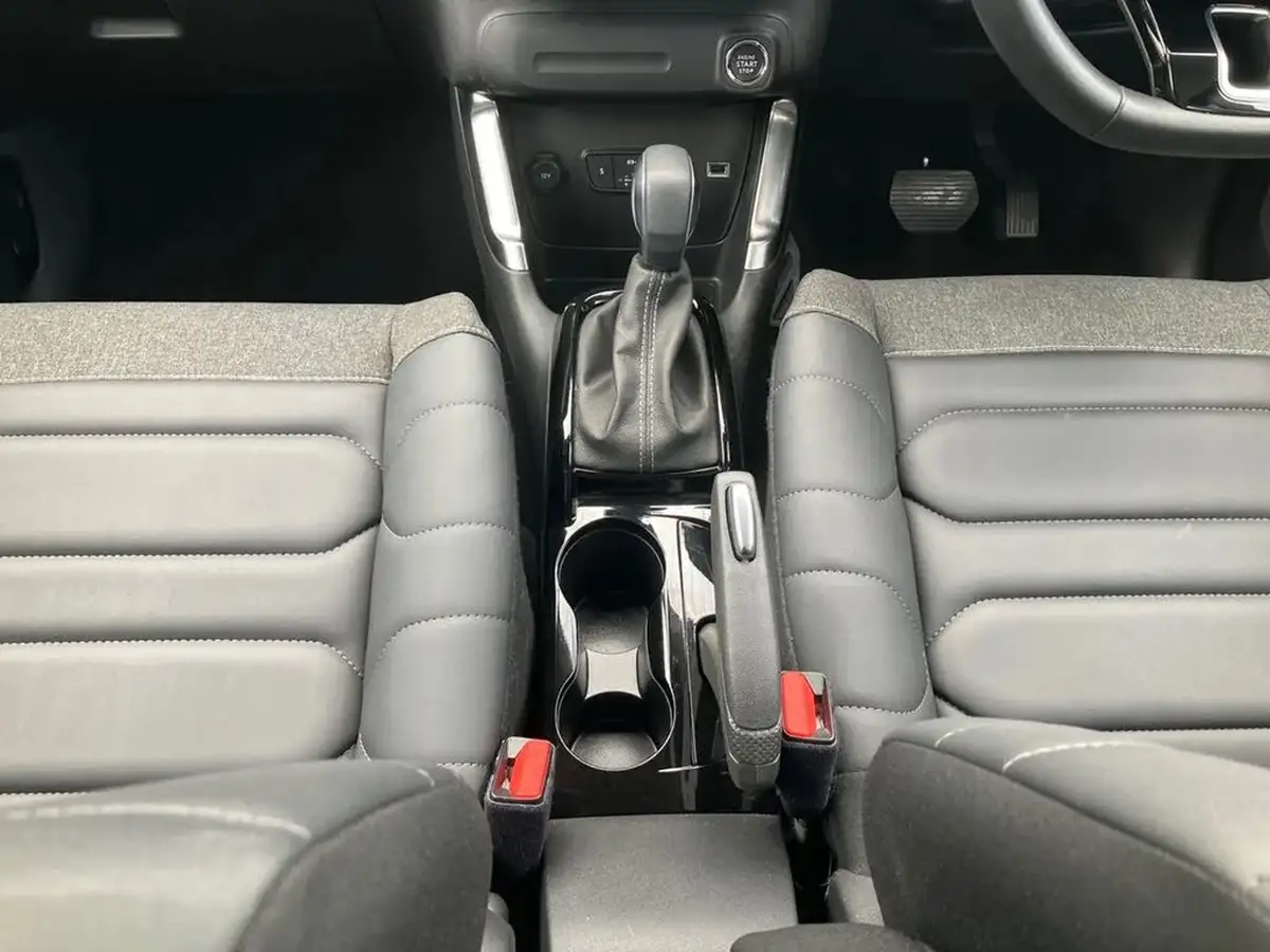 2023-citroen-c3-aircross-12-puretech-shine-plus-130ps-eat6-big-16