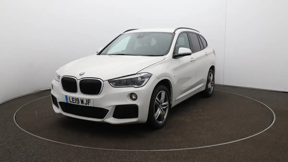 2019-bmw-x1-20-sdrive20i-m-sport-big-37