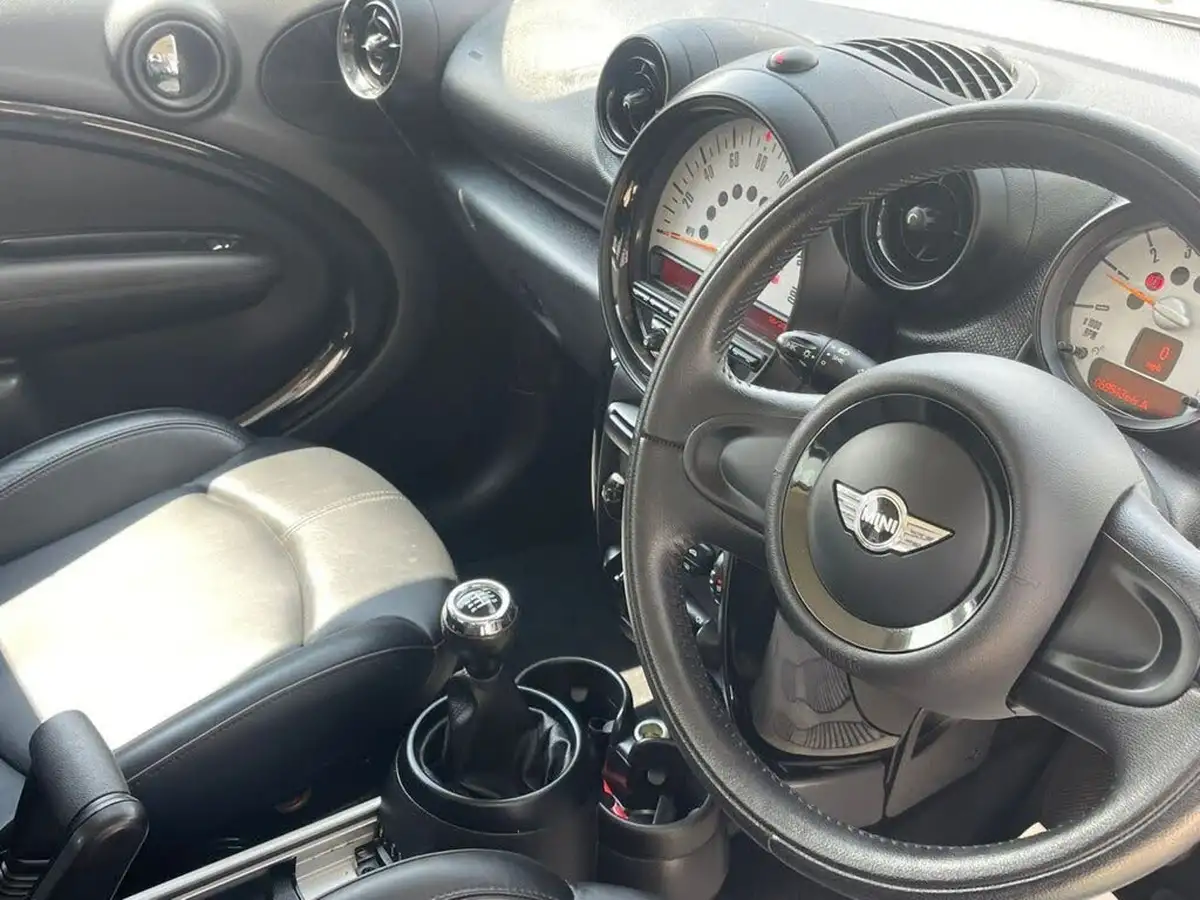 2013-mini-countryman-16td-cooper-big-42