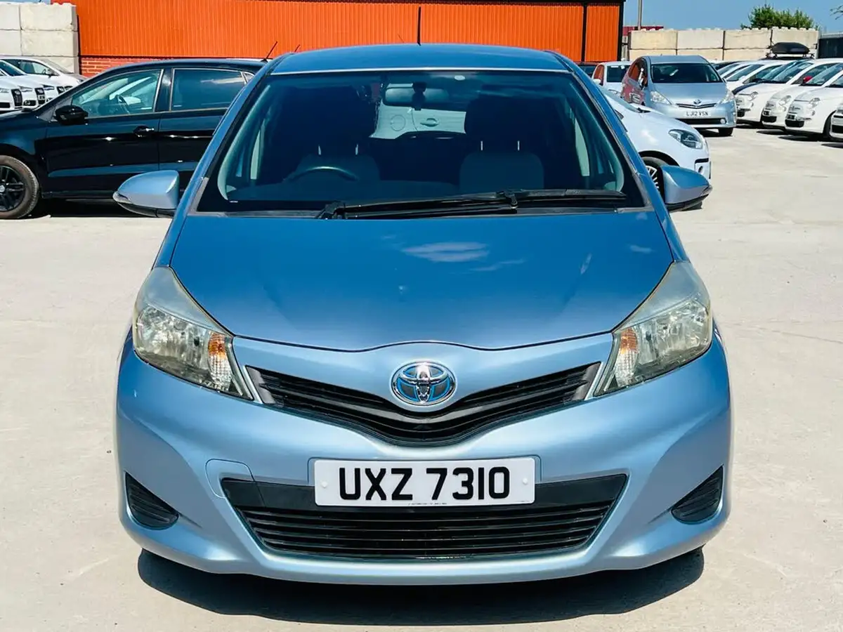 2011-toyota-yaris-133-tr-99bhp-5d-m-drive-s-big-1