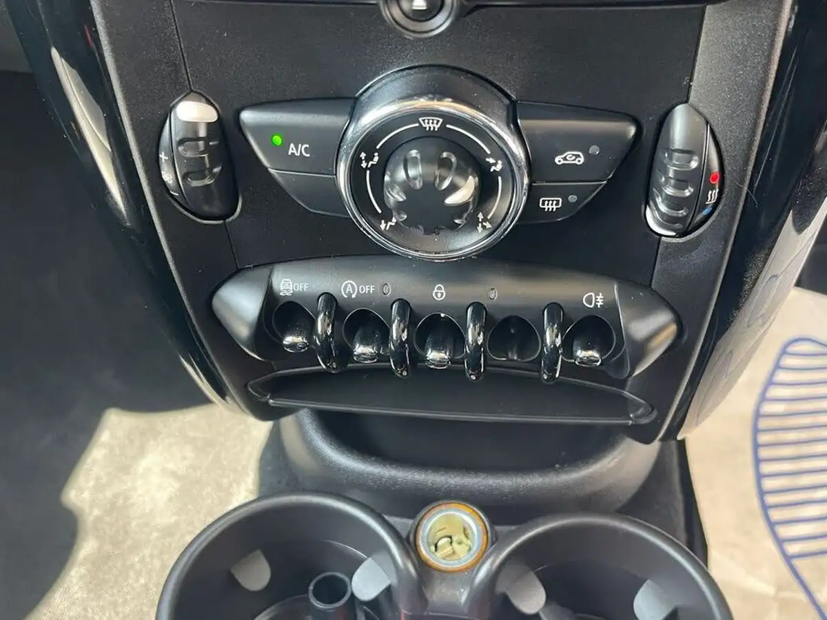 2013-mini-countryman-16td-cooper-big-18