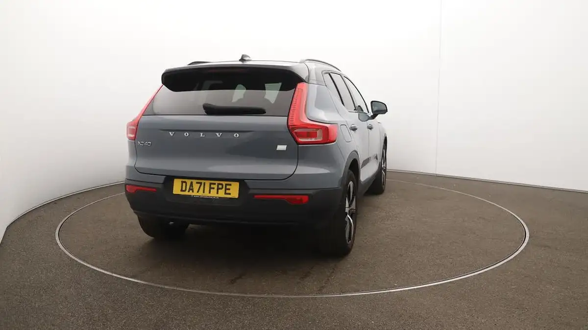 2021-volvo-xc40-15-t5-r-design-262bhp-big-54
