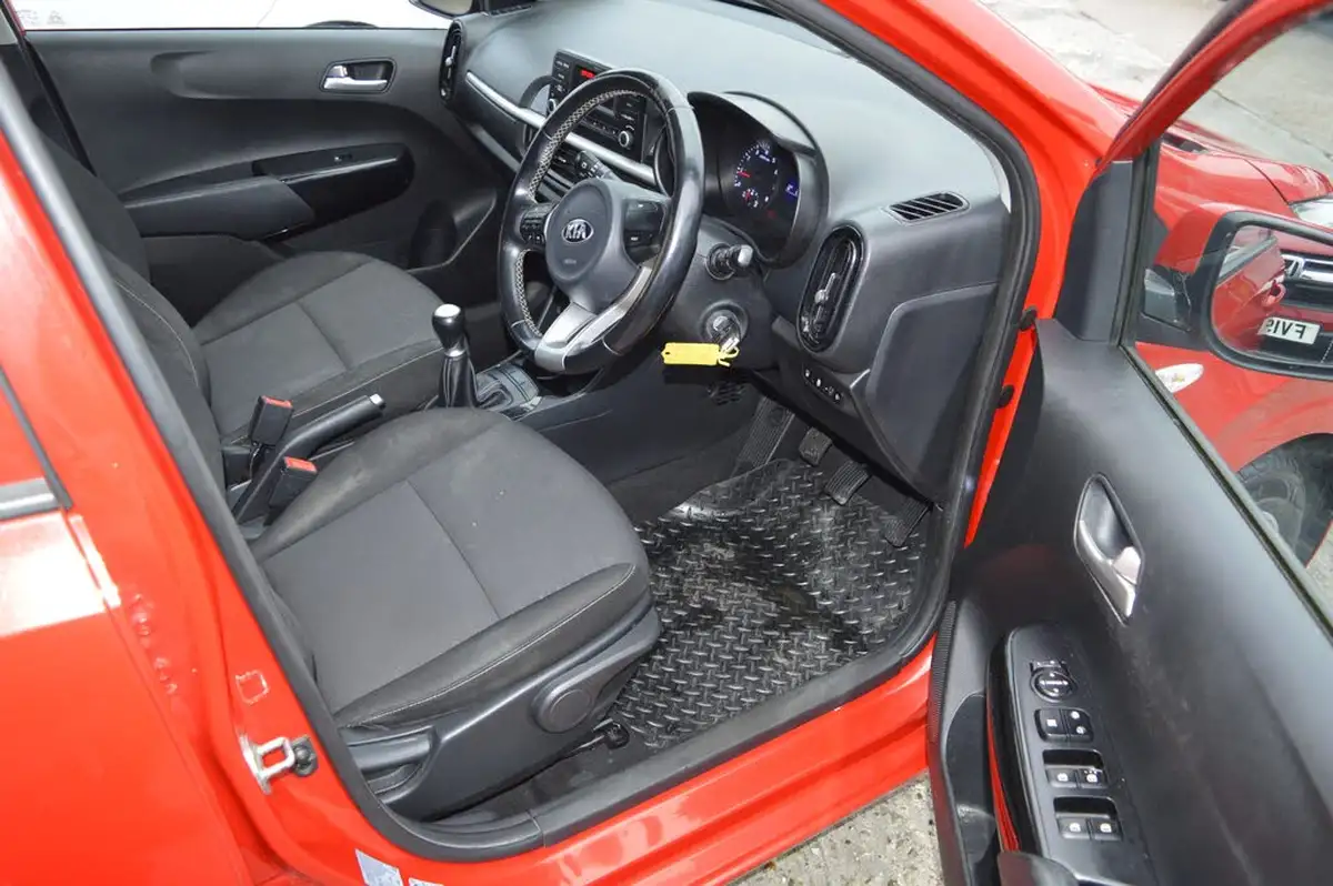 2018-kia-picanto-10-2-65bhp-adap-big-13