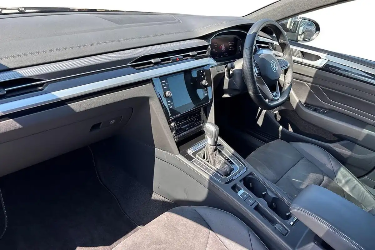 2024-volkswagen-arteon-14-tsi-r-line-shooting-brake-big-35