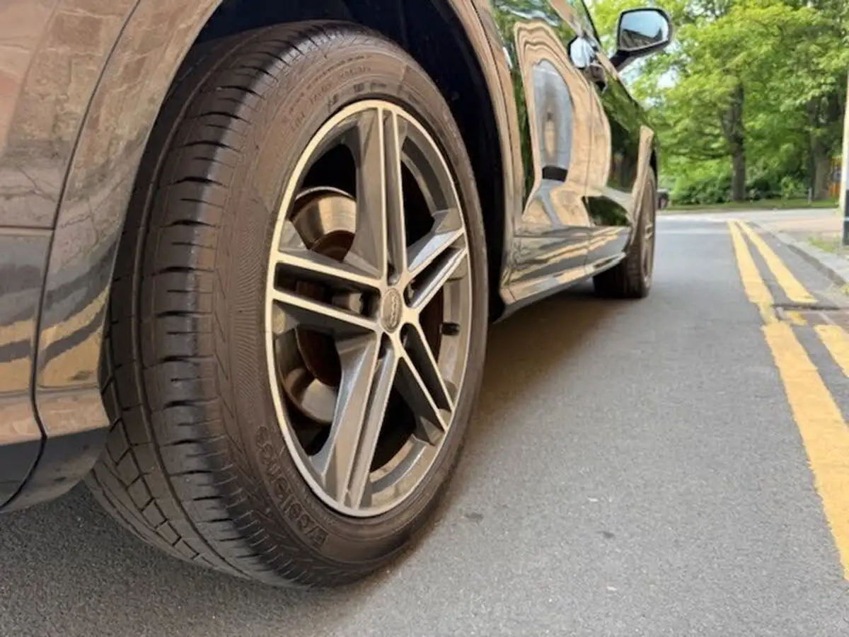 2019-audi-sq5-30tdi-big-22