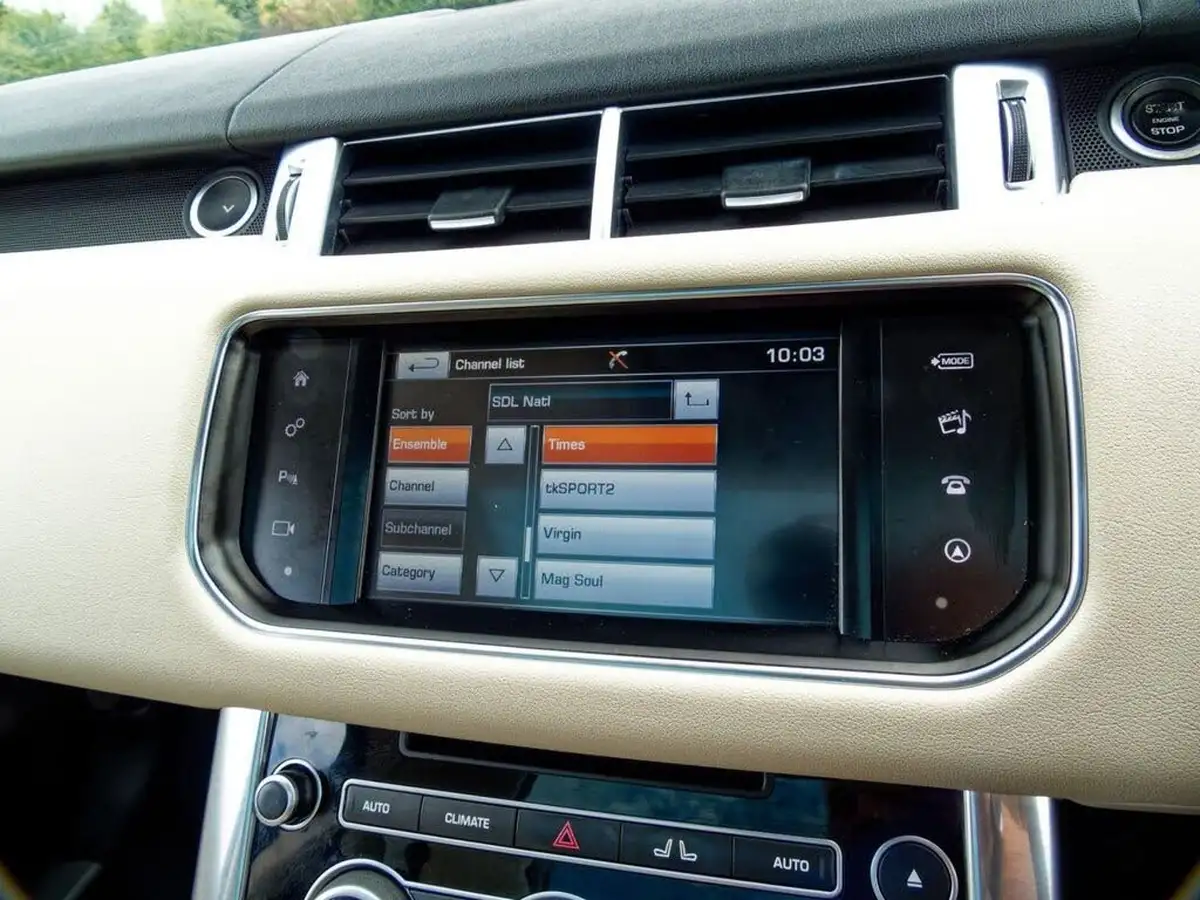 2016-land-rover-range-rover-sport-30-sd-v6-hse-30-sd-306hp-awd-commandshift-2-big-38