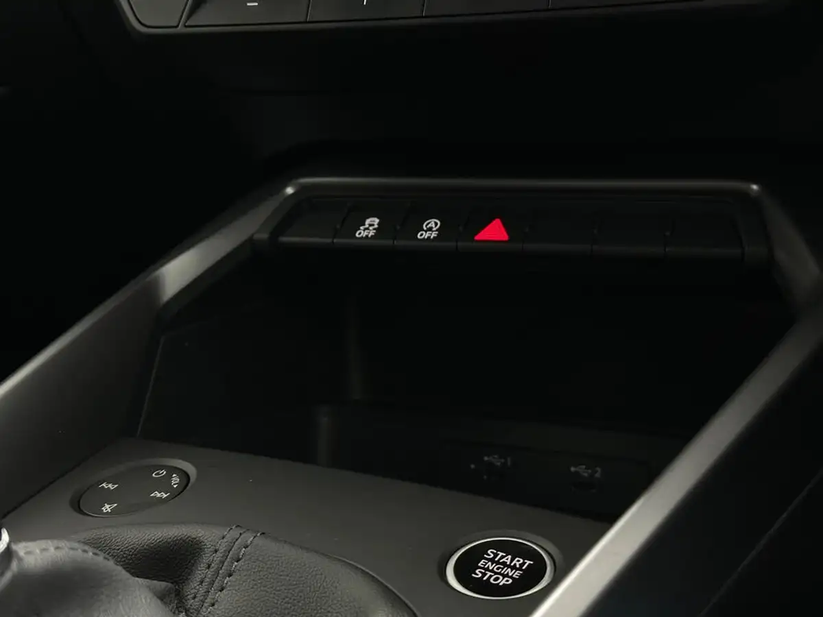 2023-audi-a3-10-30-tfsi-technik-big-19