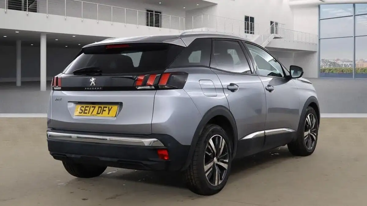2017-peugeot-3008-suv-16-bluehdi-allure-eat6-big-7