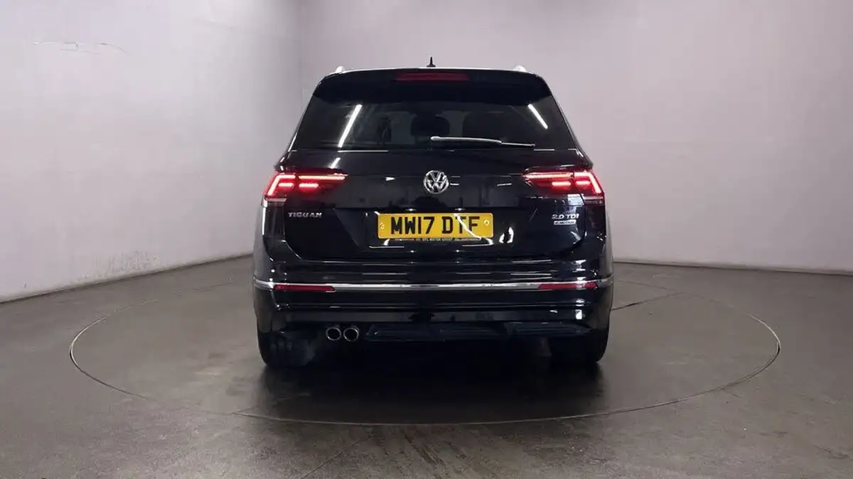 2017-volkswagen-tiguan-20tdi-r-line-4motion-ss-dsg-big-6
