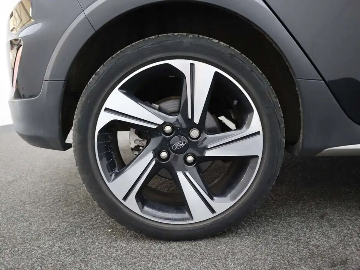 2022-ford-fiesta-10t-active-125ps-hybrid-mhev-powershift-big-6