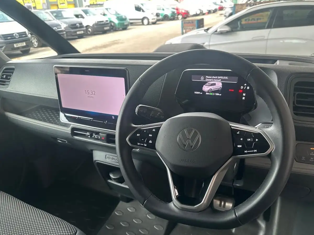 2024-volkswagen-id-buzz-cargo-e-commerce-plus-286ps-79kwh-big-5