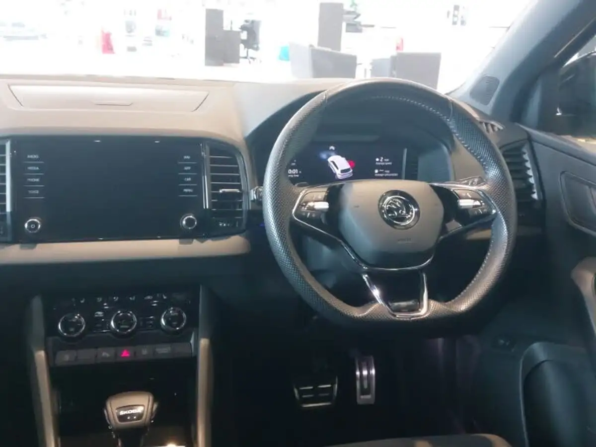 2023-skoda-karoq-15-tsi-sportline-dsg-big-6