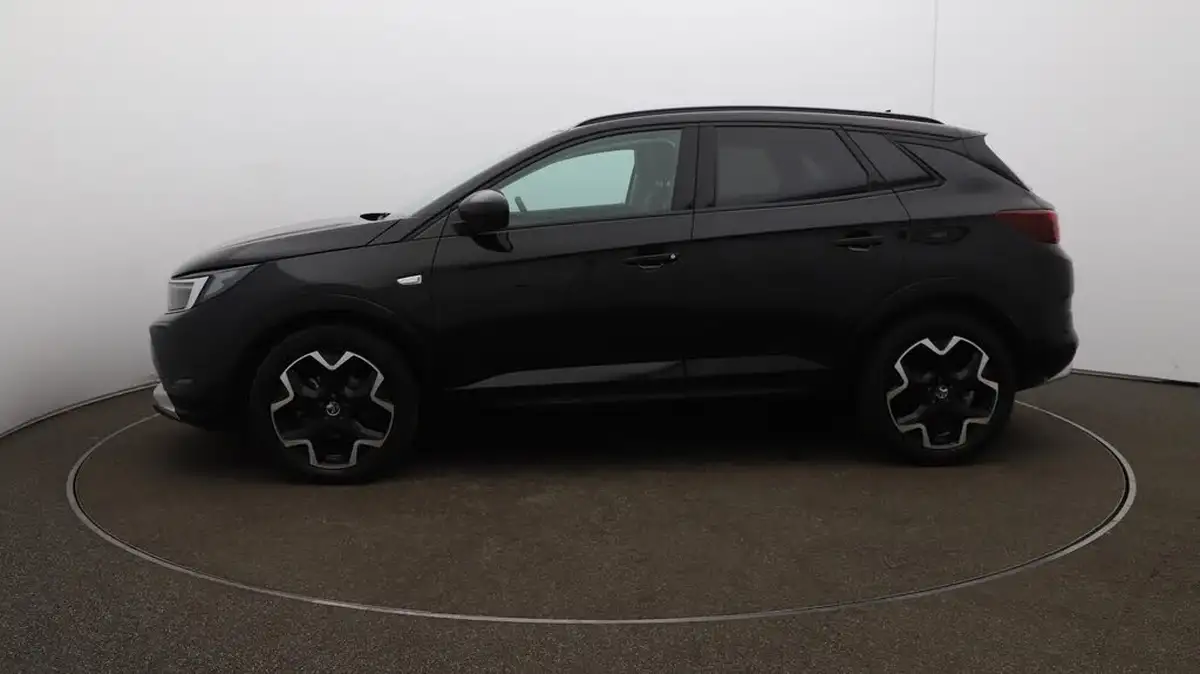 2024-vauxhall-grandland-12-ultimate-130ps-auto-big-63