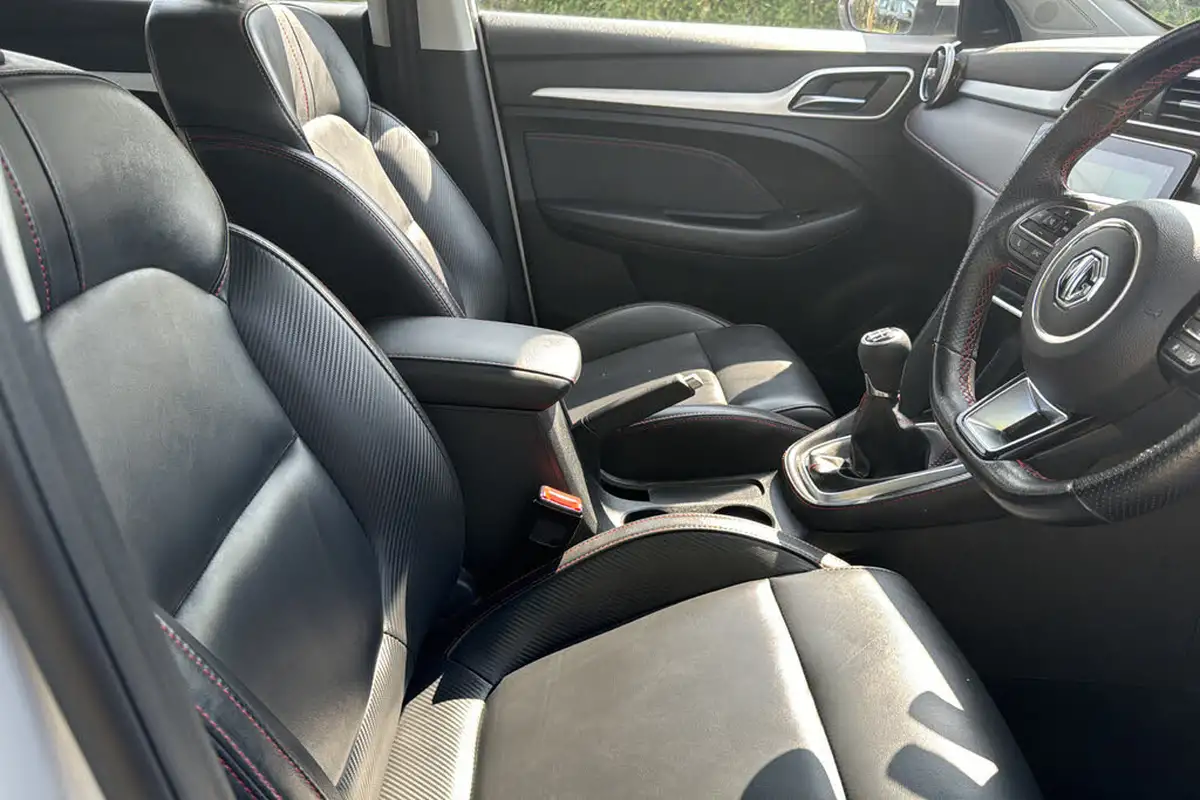 2021-mg-zs-suv-15-vti-tech-exclusive-big-49