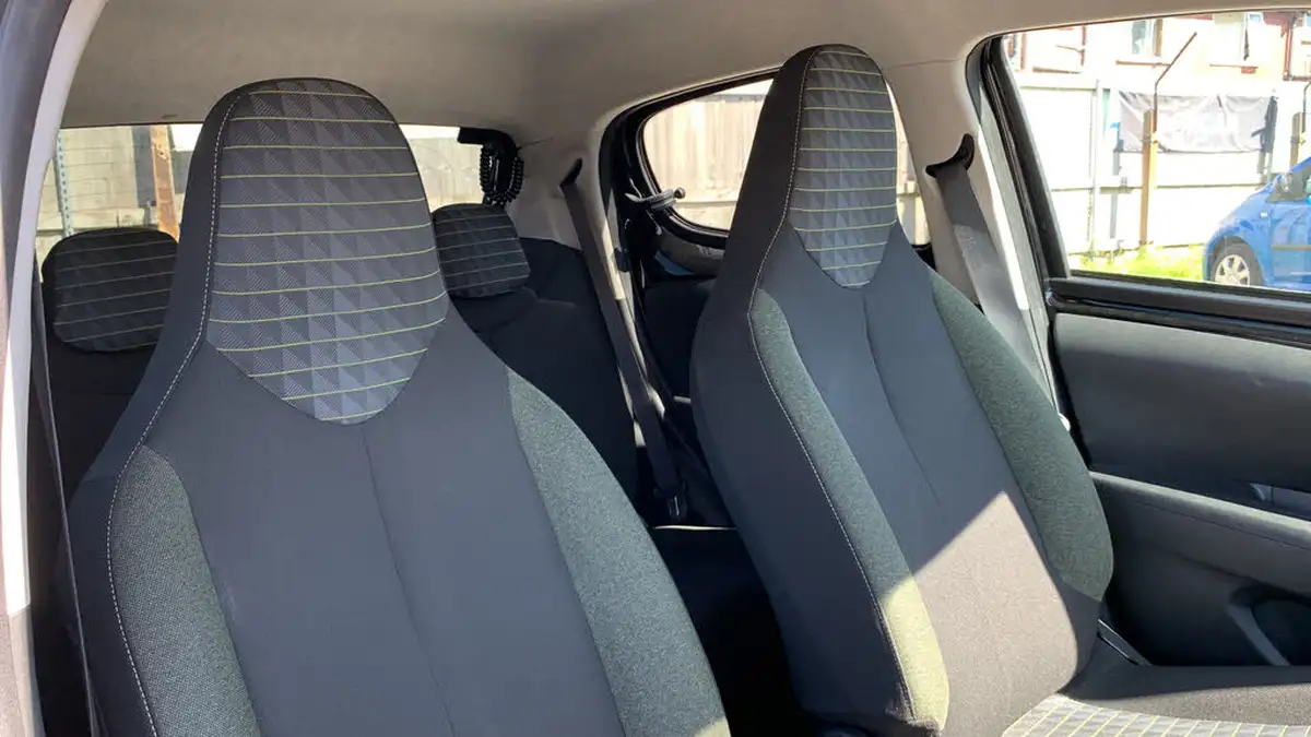 2020-peugeot-108-10-collection-ss-hatchback-big-20