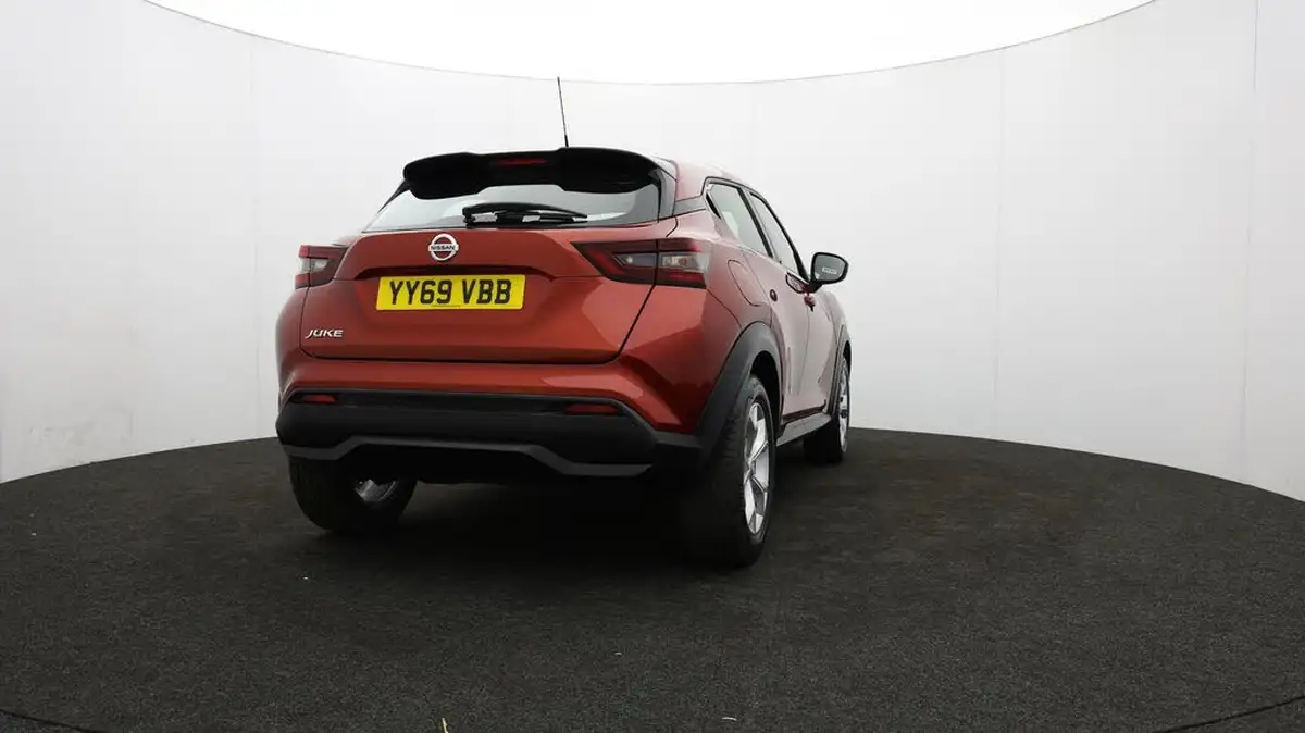 2020-nissan-juke-10-dig-t-acenta-117ps-dct-big-68