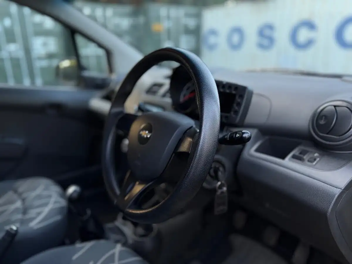 2013-chevrolet-spark-10-ls-68ps-big-14